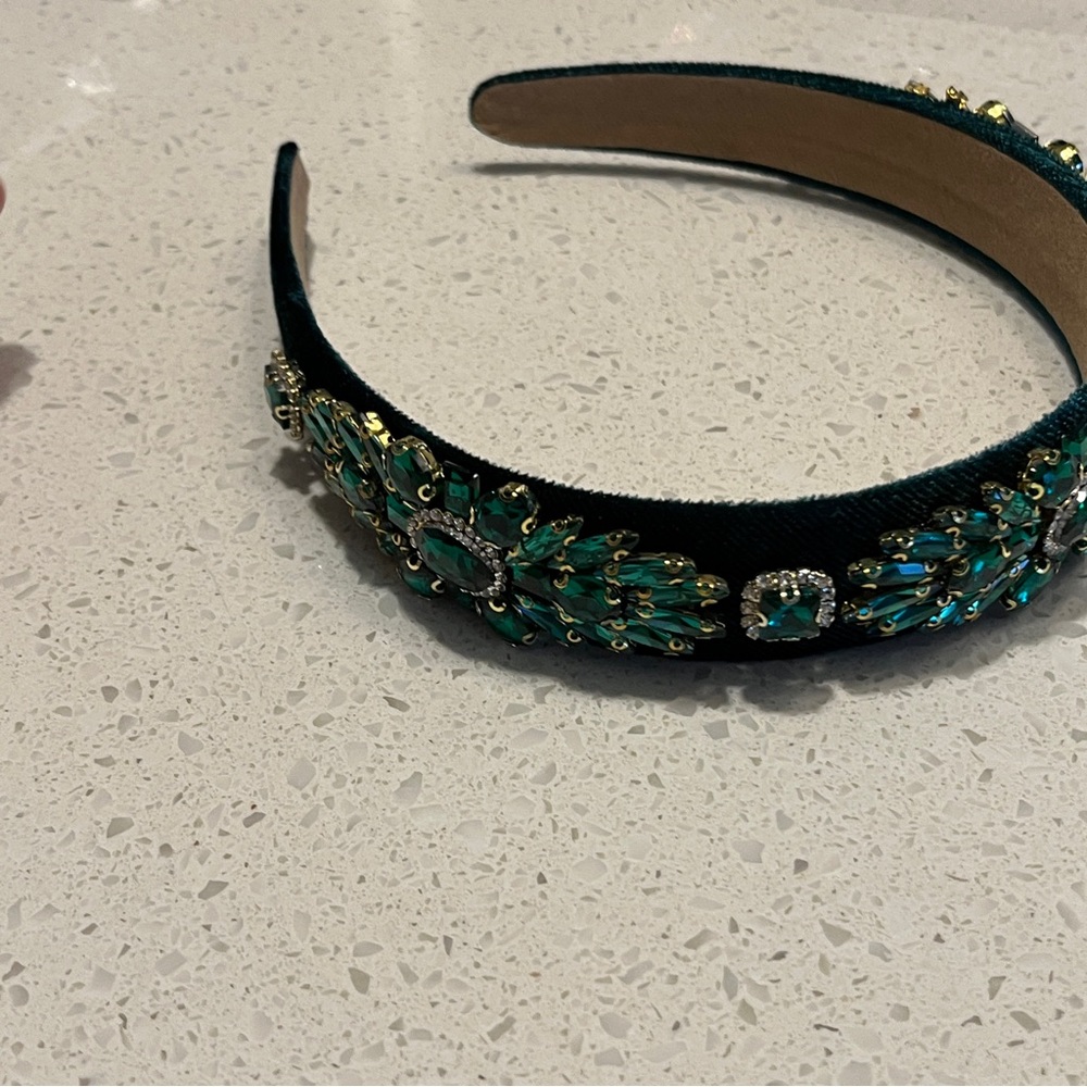 Emerald‎ green color rhinestones Headband - Picture 7 of 12